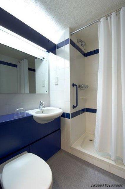 Travelodge Plymouth Esterno foto