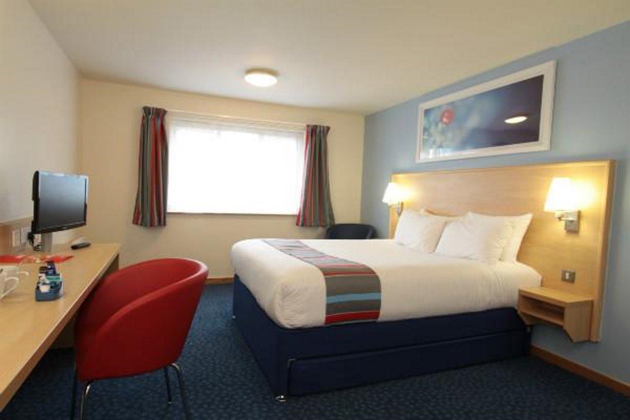 Travelodge Plymouth Esterno foto