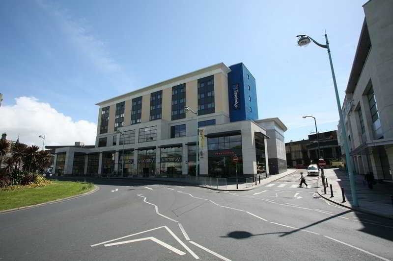 Travelodge Plymouth Esterno foto