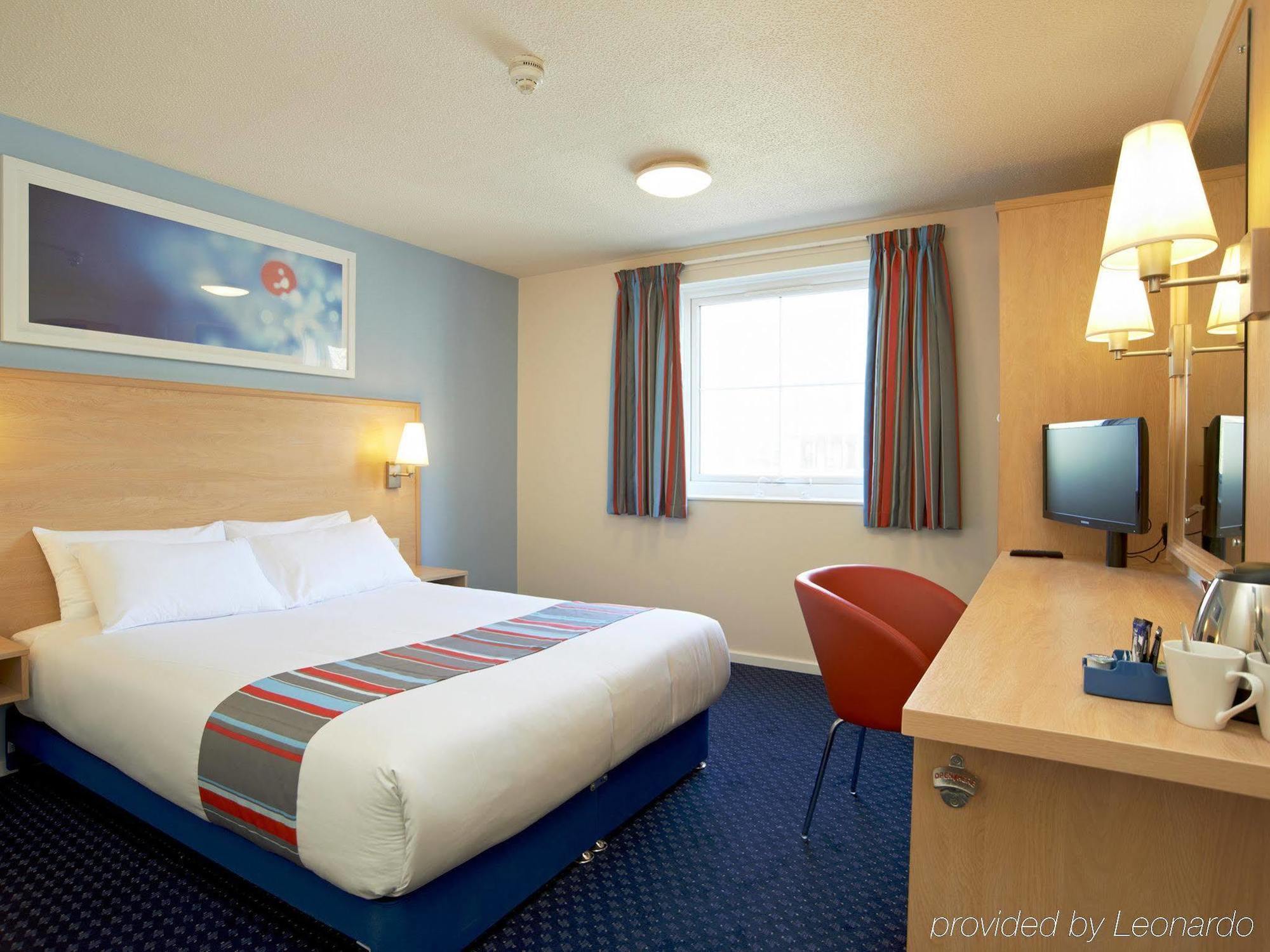 Travelodge Plymouth Esterno foto