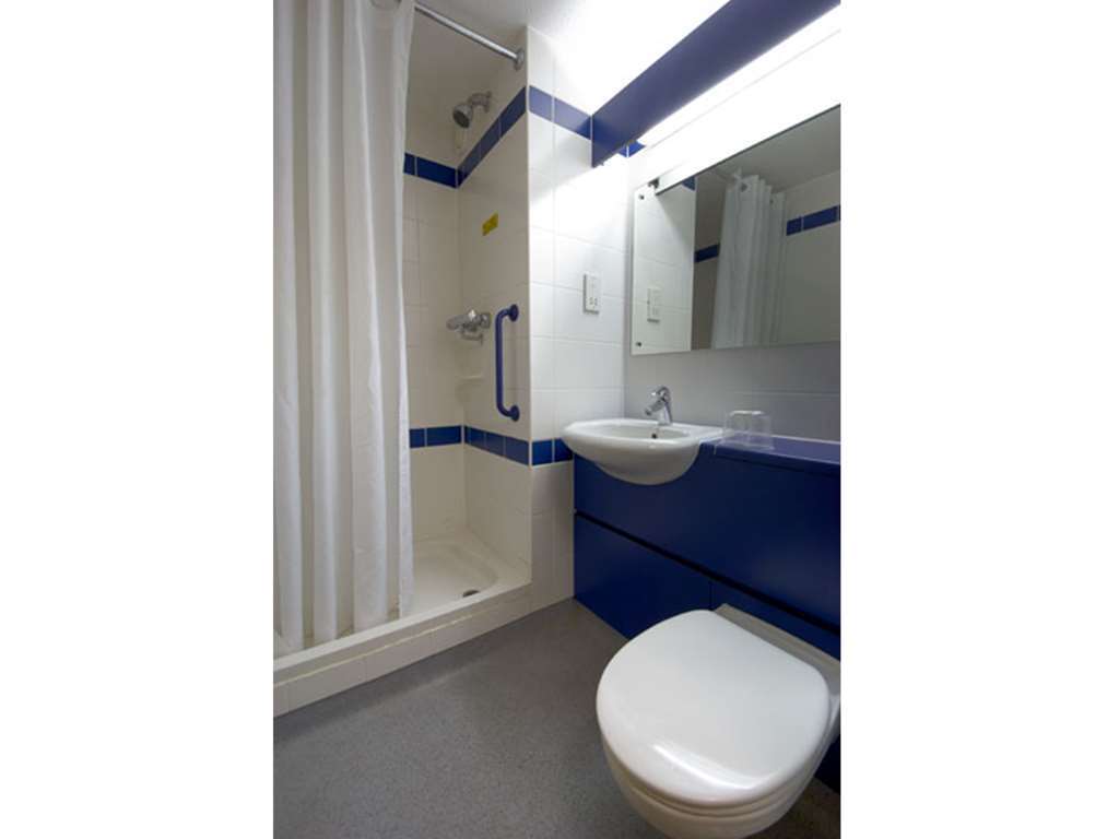 Travelodge Plymouth Camera foto